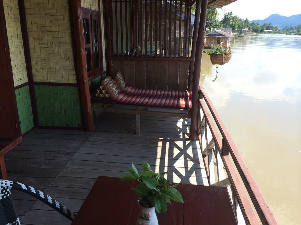 ด็อกแชมปา เกสต์เฮาส์ Ban Khon ภายนอก รูปภาพ